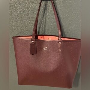 Coach Women's reversible city tote bag